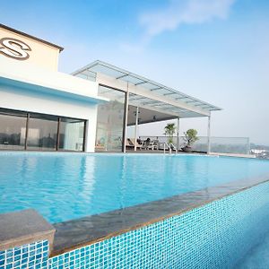 Grand Sovia Hotel